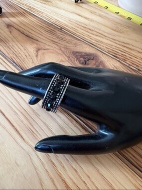 Black Crystal Band Statement Ring